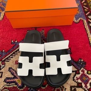 📍Sold📍Authentic Hermes Chypre in white leather size 36.5
